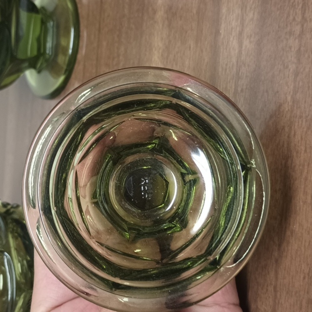 Vintage Fostoria Green Glass Sugar and Creamer Set - Picture 4 of 4